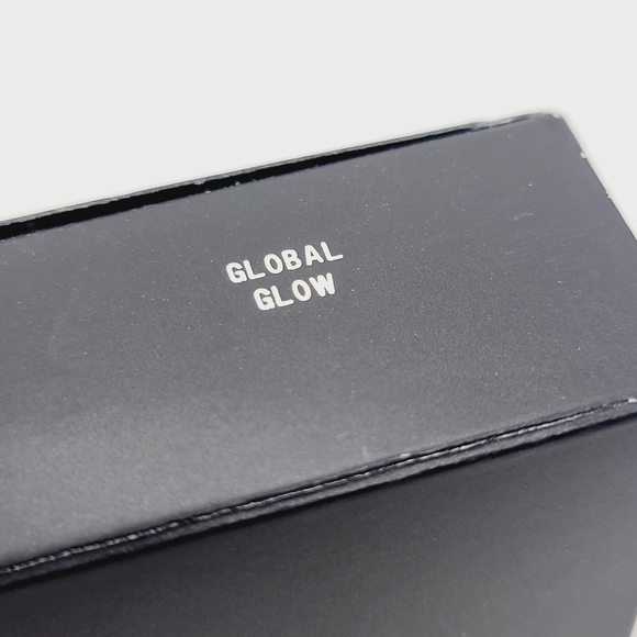 Global Glow Mac Mineralize SkinFinish Neutral Tan Silver Highlighter Brand New - Picture 12 of 13